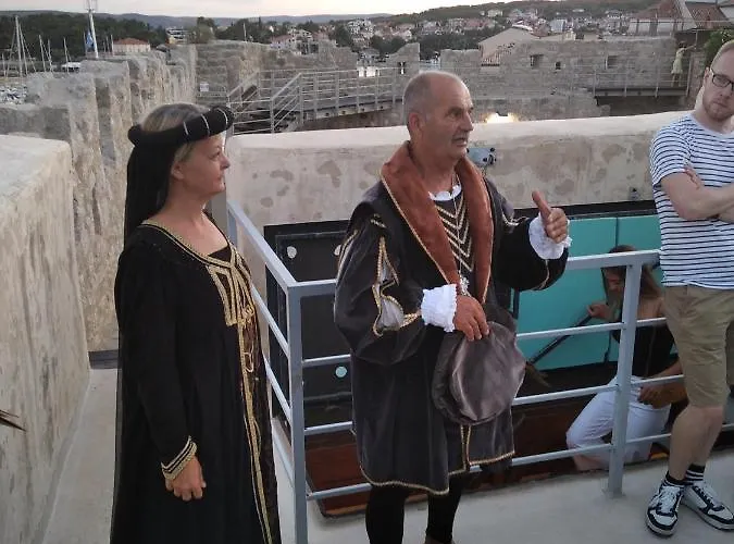 Giovanni Krk Апартаменты *